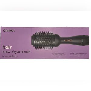 Amika: blow dryer brush